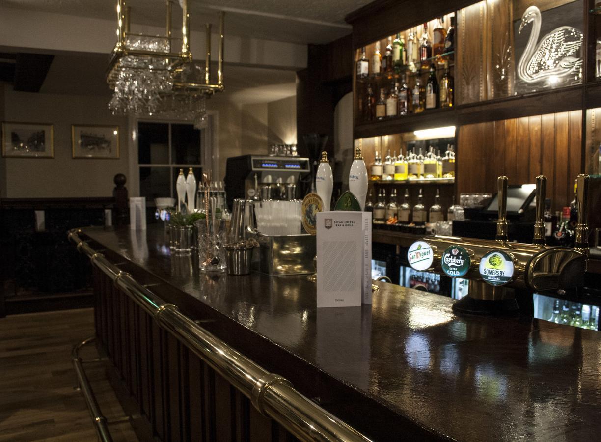 The Swan Hotel Bar And Grill Maldon Exterior foto
